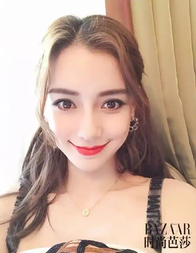 嘴角上扬的女明星_Angelababy微笑唇画法_微笑唇教程