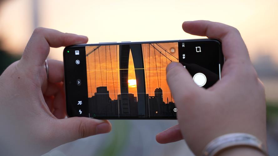 娱乐圈的恋情_娱乐圈恋人_娱乐圈恋情知乎